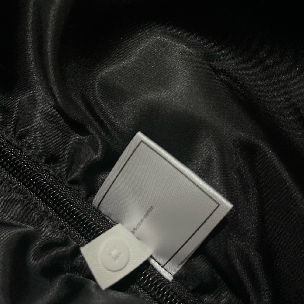 Chanel Women's Black Jacket Oversized - Picture 8 of 16
